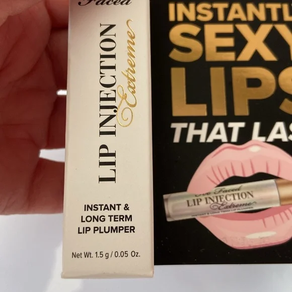 🆕Too Faced Lip Injection Extreme - Picture 3 of 6